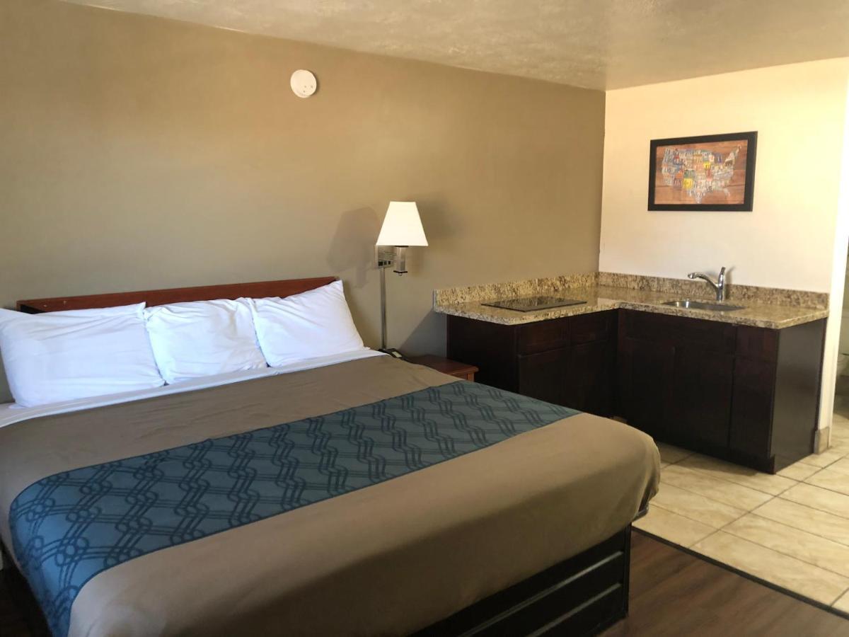 Ameri-Stay Inn & Suites Clearfield Ngoại thất bức ảnh