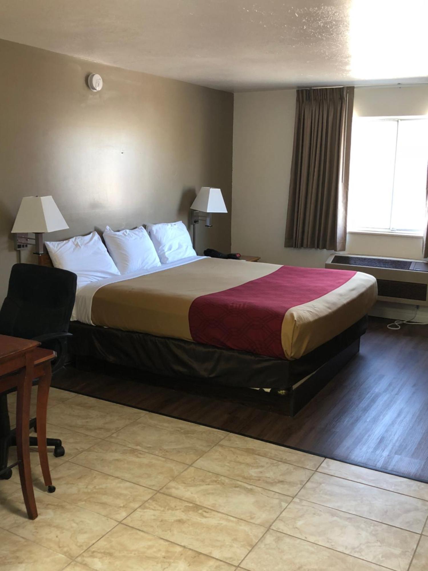 Ameri-Stay Inn & Suites Clearfield Ngoại thất bức ảnh